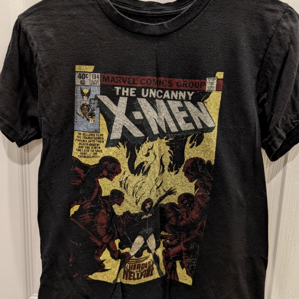 Marvel X-Men Heroes and Hellfire Comic Graphic T-Shirt XS